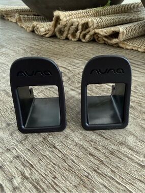 Nuna Car seat latch guides new black
